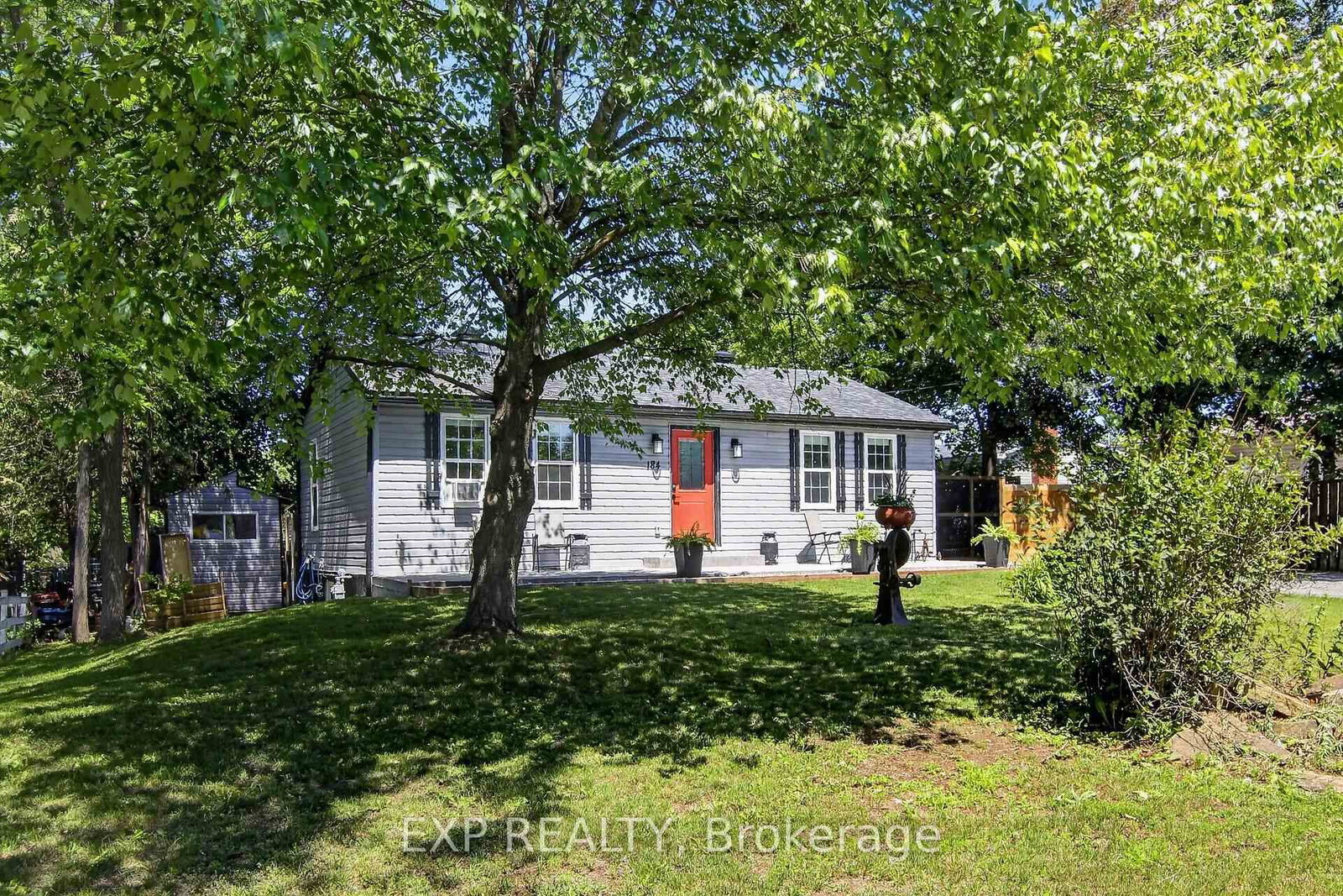 184 James Street • Almonte, ON photo 36