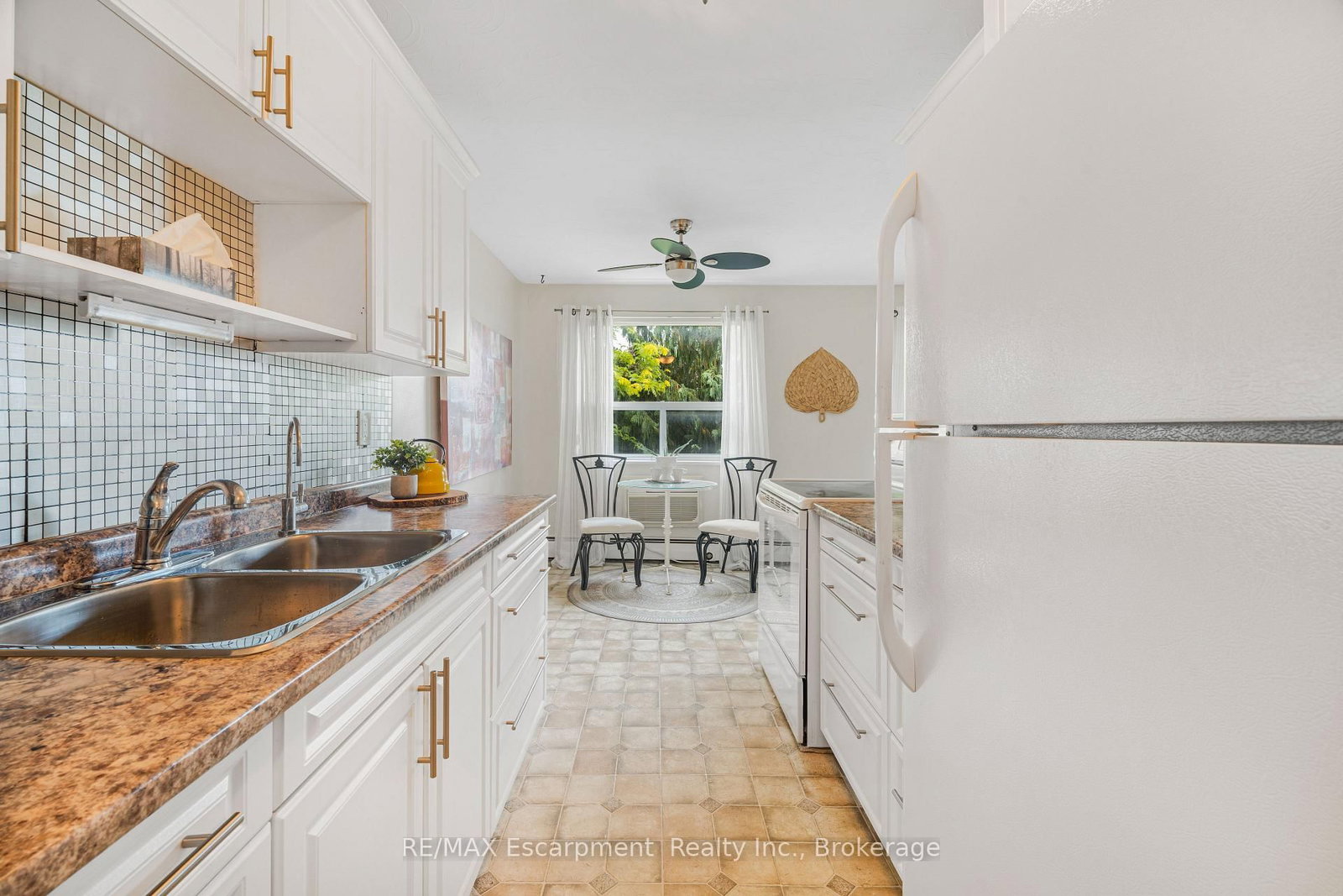 485 Thorold Road • #203 • Welland, ON photo 5