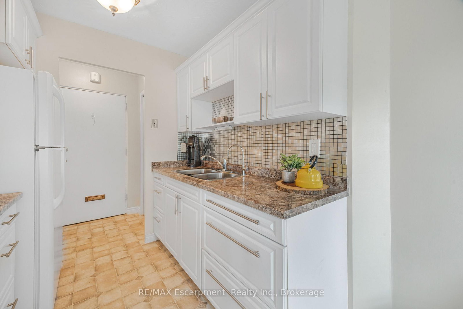 485 Thorold Road • #203 • Welland, ON photo 6