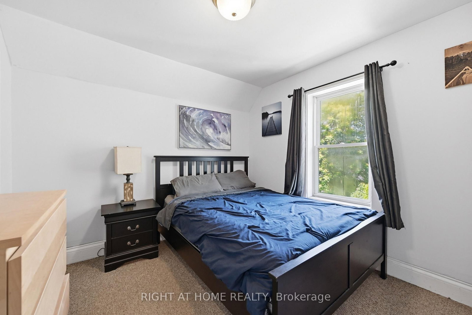 69 Hillyard Street • Hamilton, ON photo 25