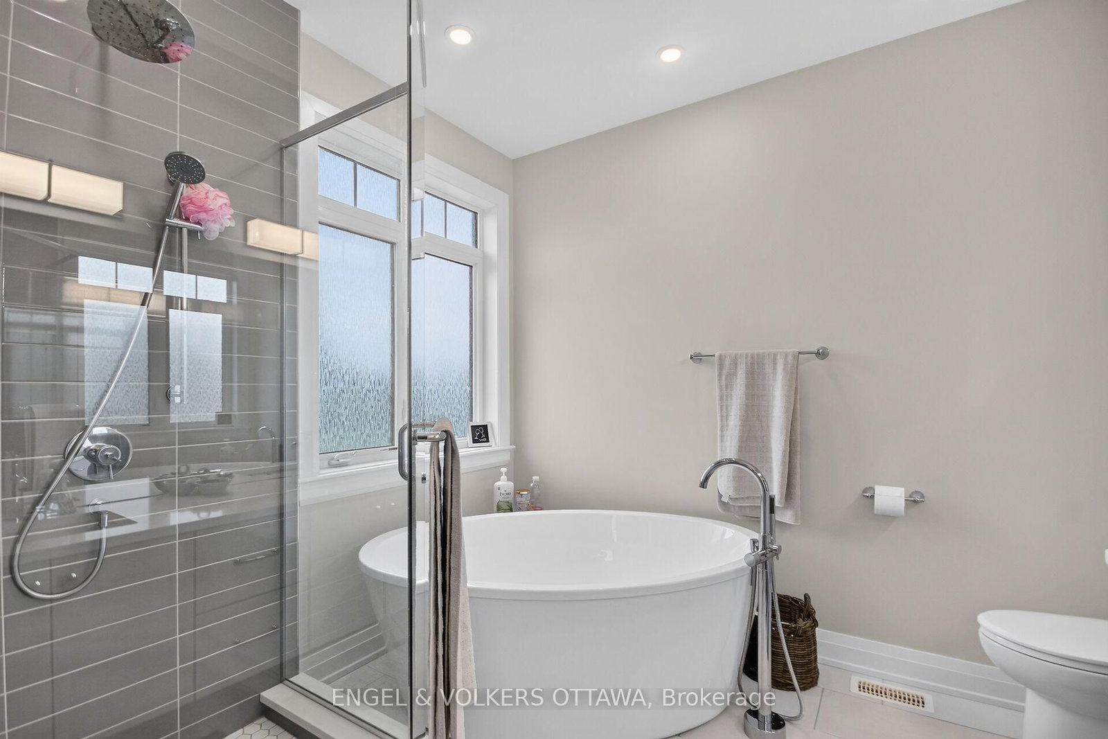 100 Lake Trail Road • Greely, ON photo 25