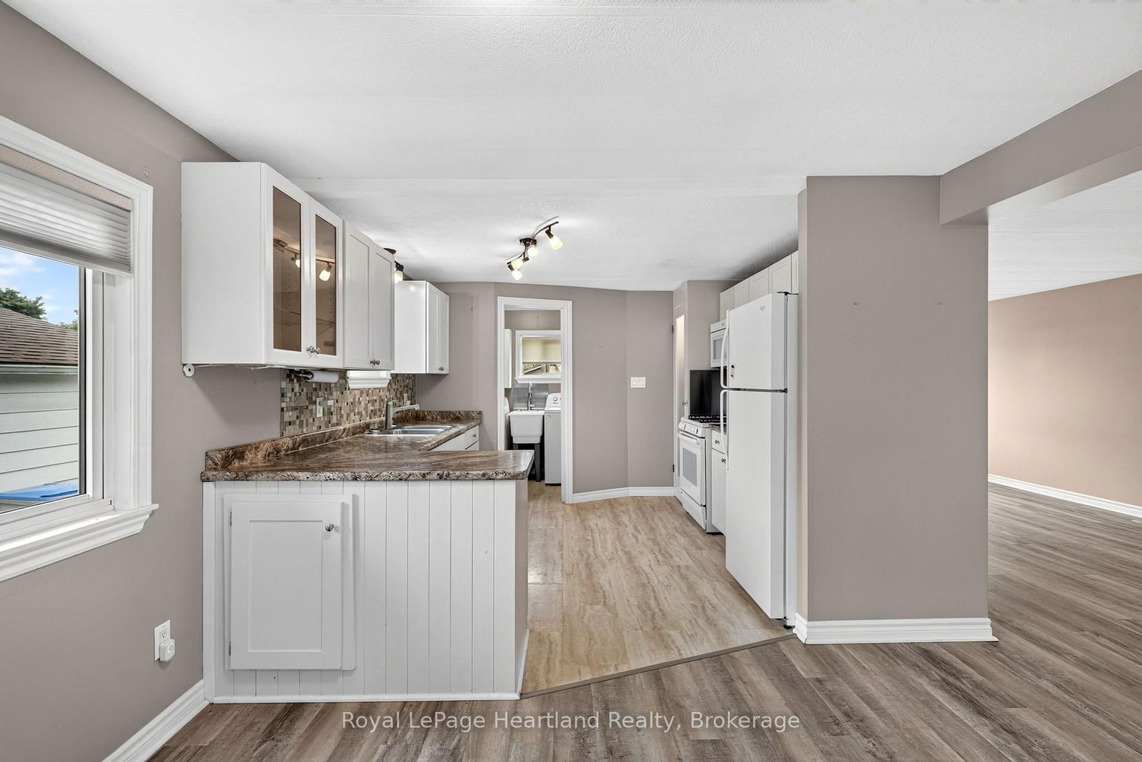 12 Velma Street • Strathroy-Caradoc, ON photo 12