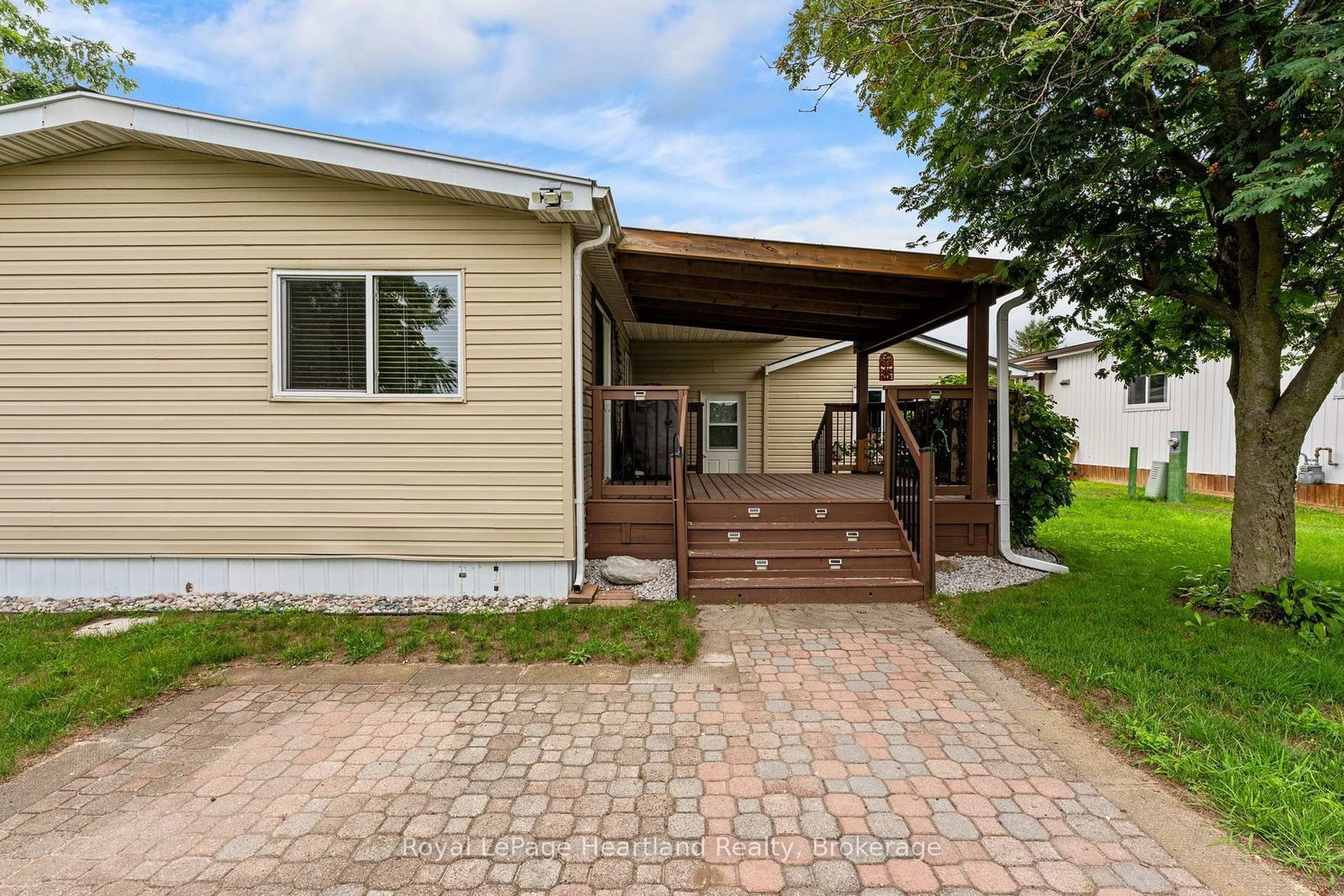 12 Velma Street • Strathroy-Caradoc, ON photo 32