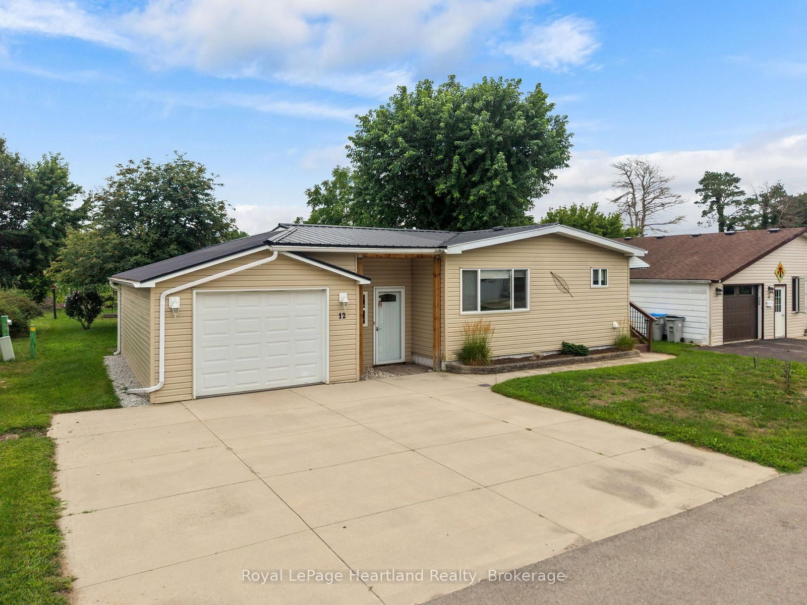 12 Velma Street • Strathroy-Caradoc, ON photo 46