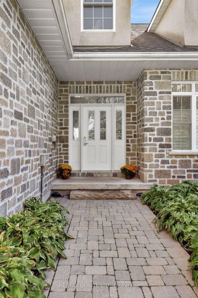 24 Gracefield Lane — photo 6