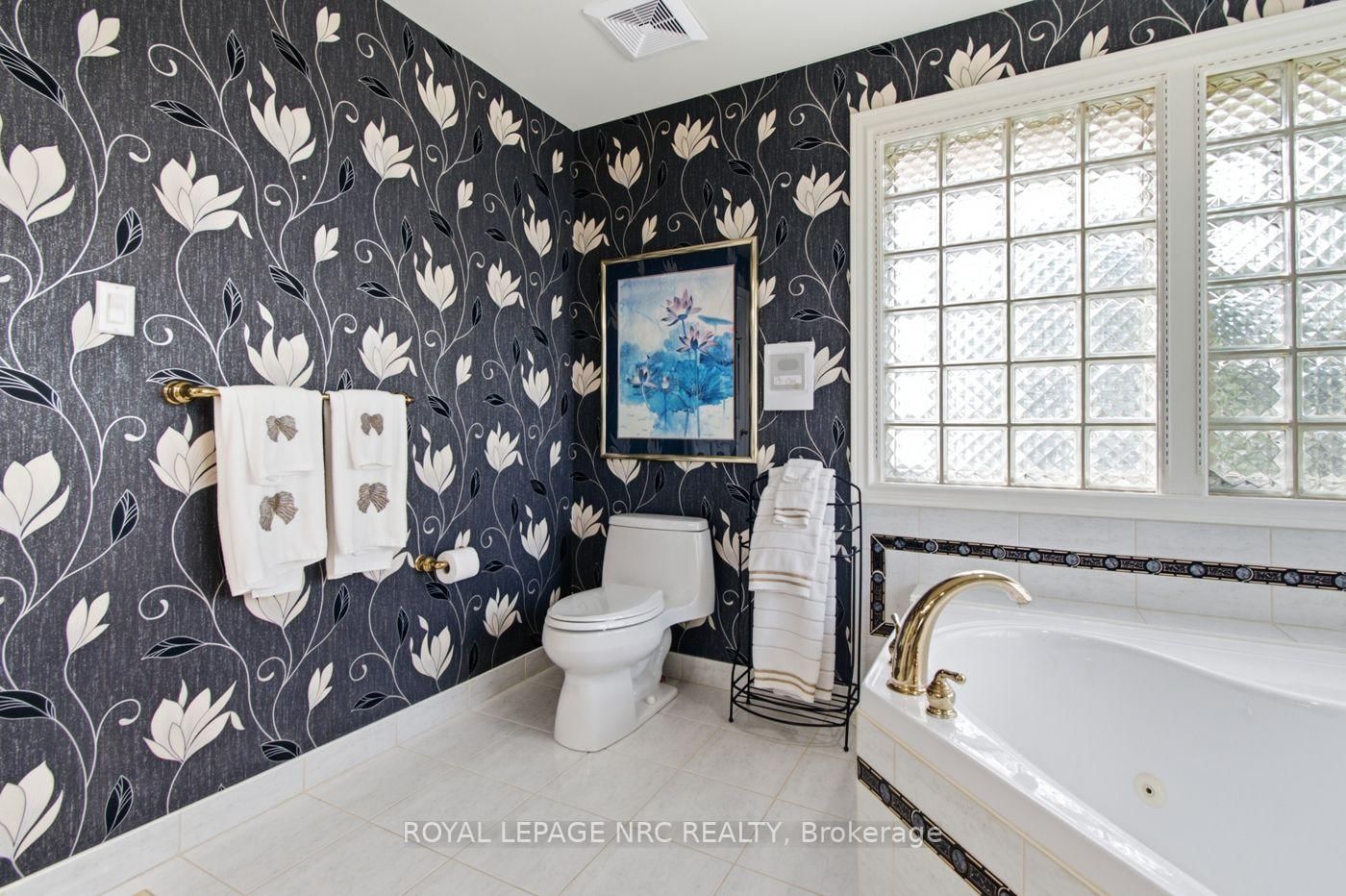 4 Greenvale Court • Pelham, ON photo 22