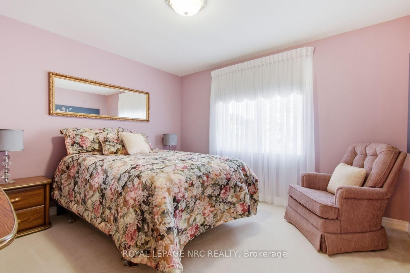 4 Greenvale Court • Pelham, ON photo 25