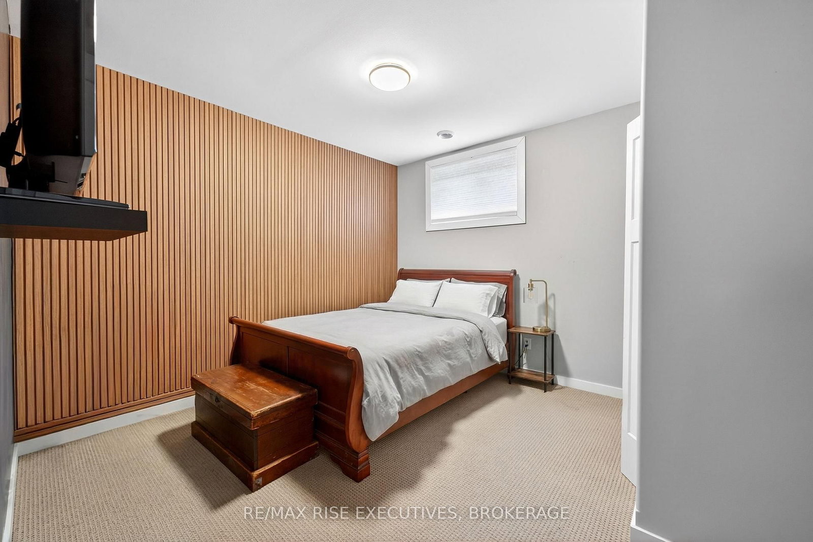 700 Stonehenge Street • Kingston, ON photo 36