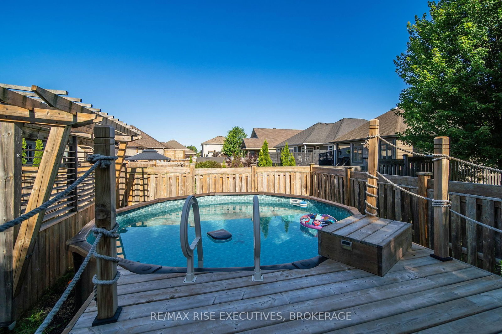 700 Stonehenge Street • Kingston, ON photo 43