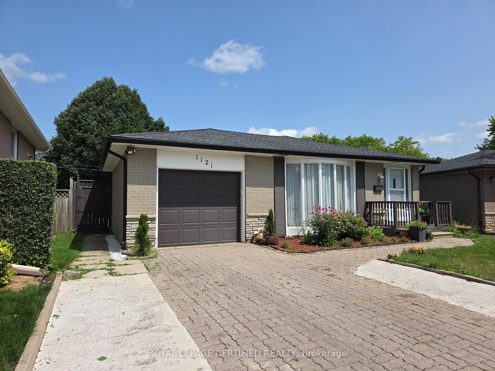 1121 Valentine Drive • Cambridge, ON photo 3