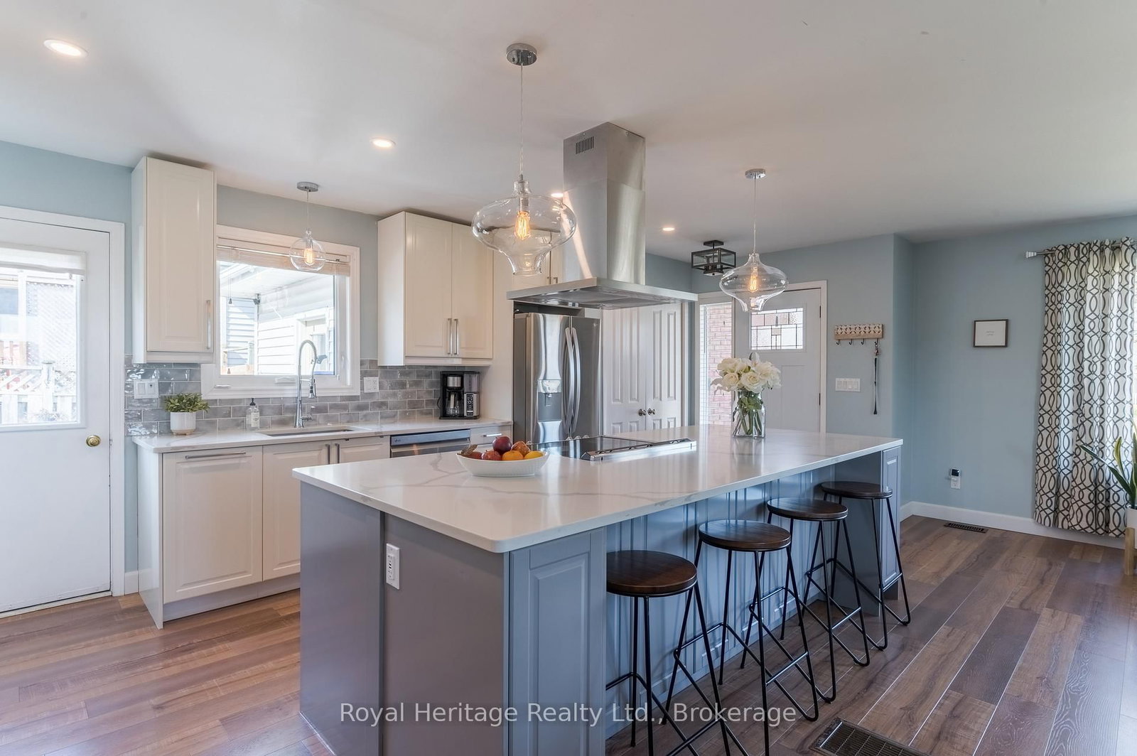 25 Hewson Drive • Port Hope, ON photo 8