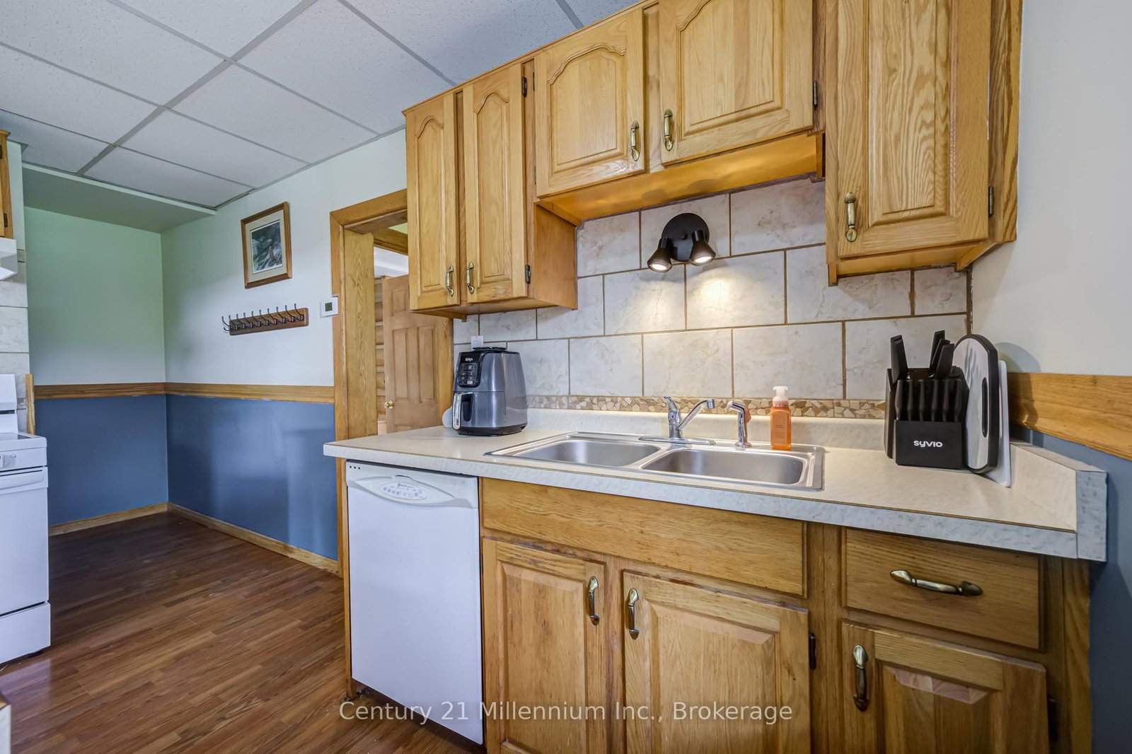 411 Taylor Street • South Bruce Peninsula, ON photo 15