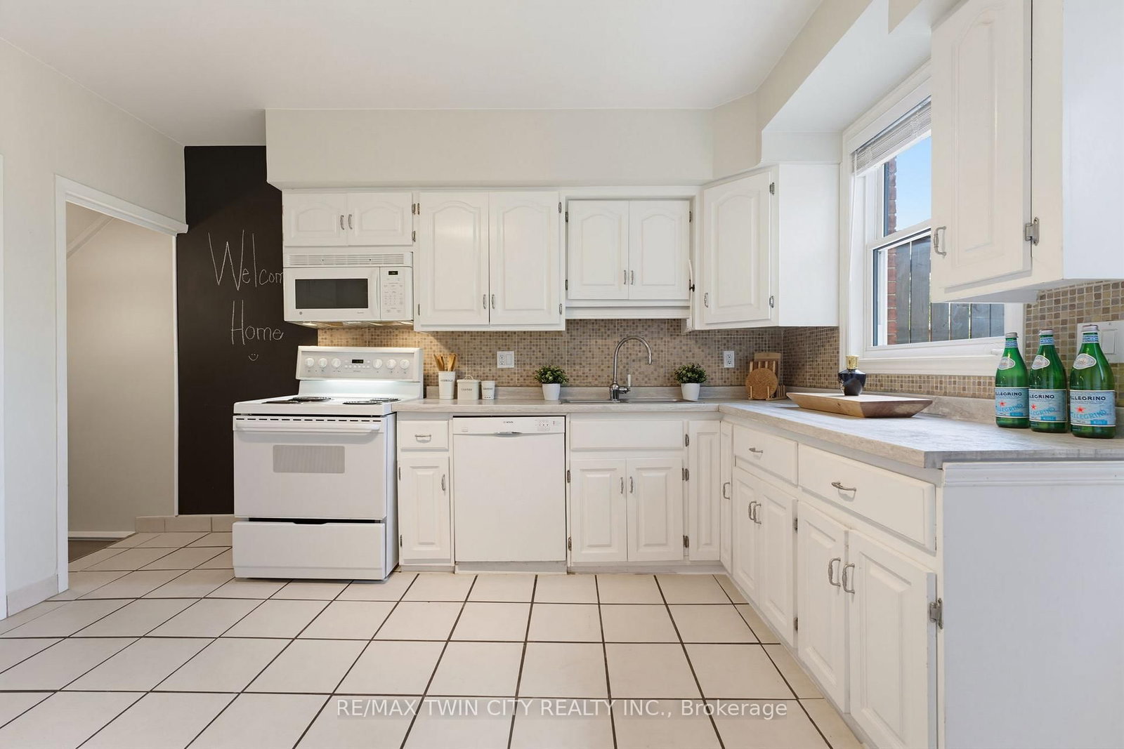 85 Barrie Street • Cambridge, ON photo 10