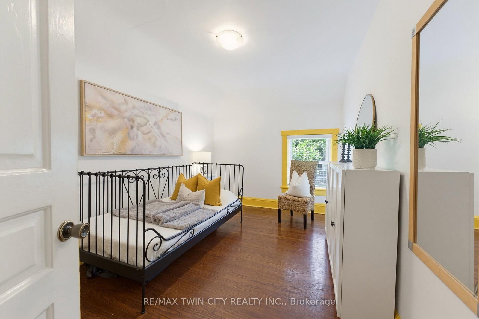 85 Barrie Street • Cambridge, ON photo 16