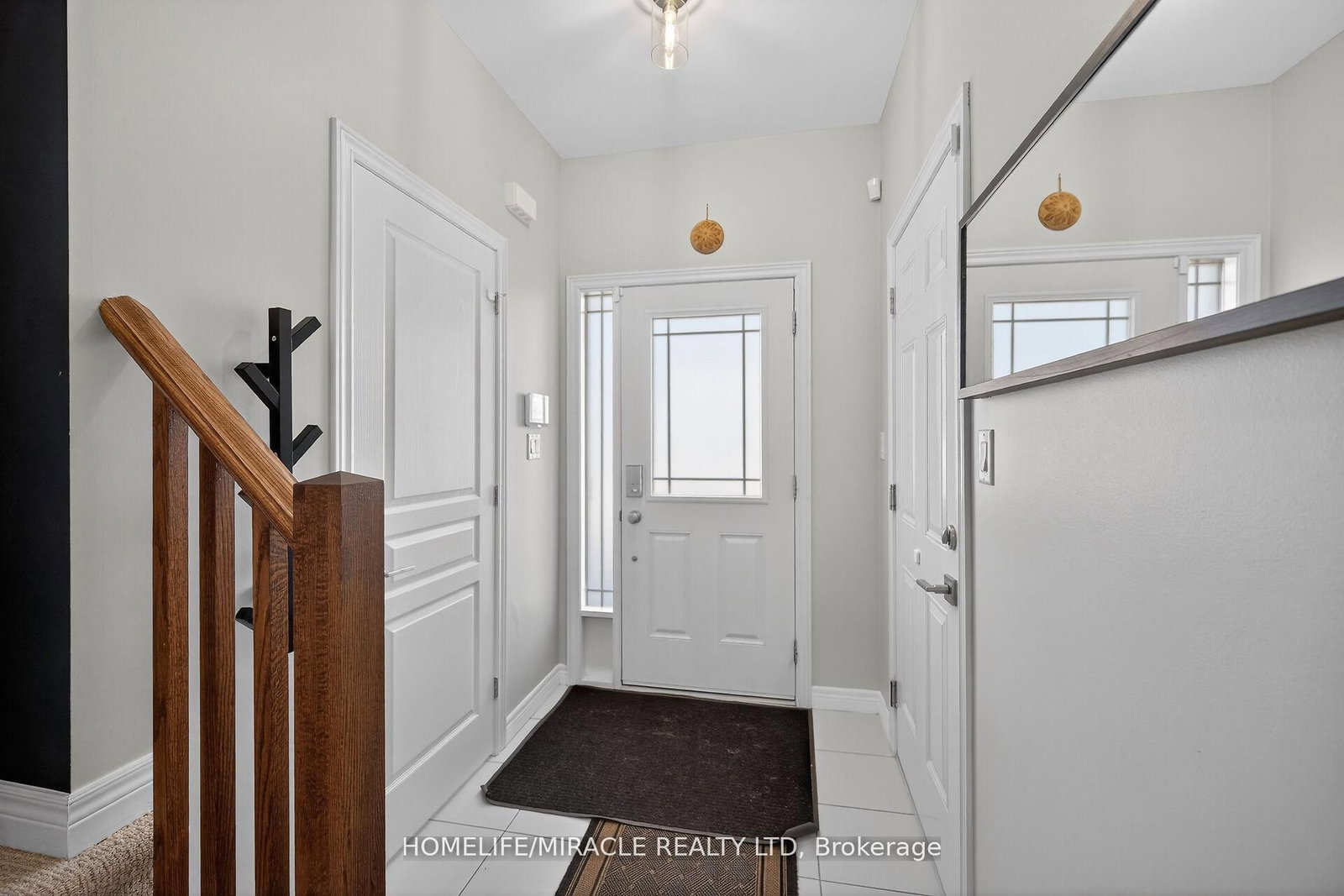 149 Kinsman Drive • Hamilton, ON photo 4