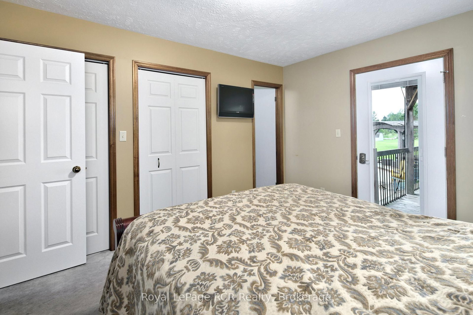 935 27th Street W • Georgian Bluffs, ON photo 18