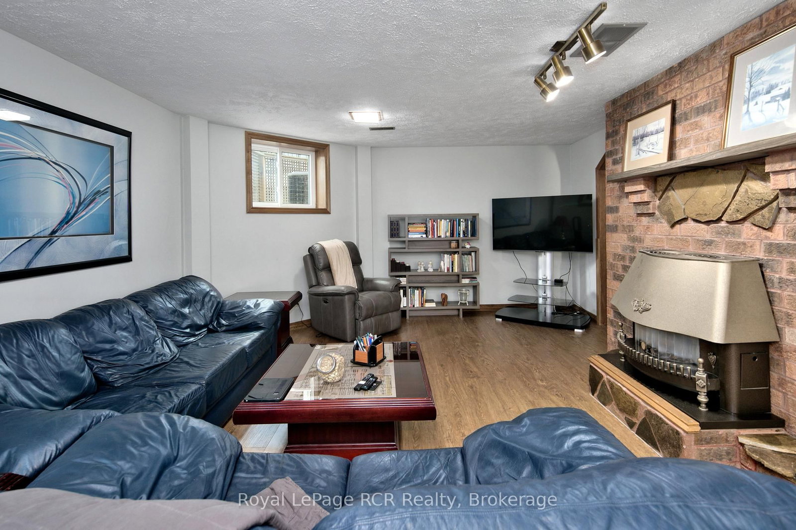 935 27th Street W • Georgian Bluffs, ON photo 26
