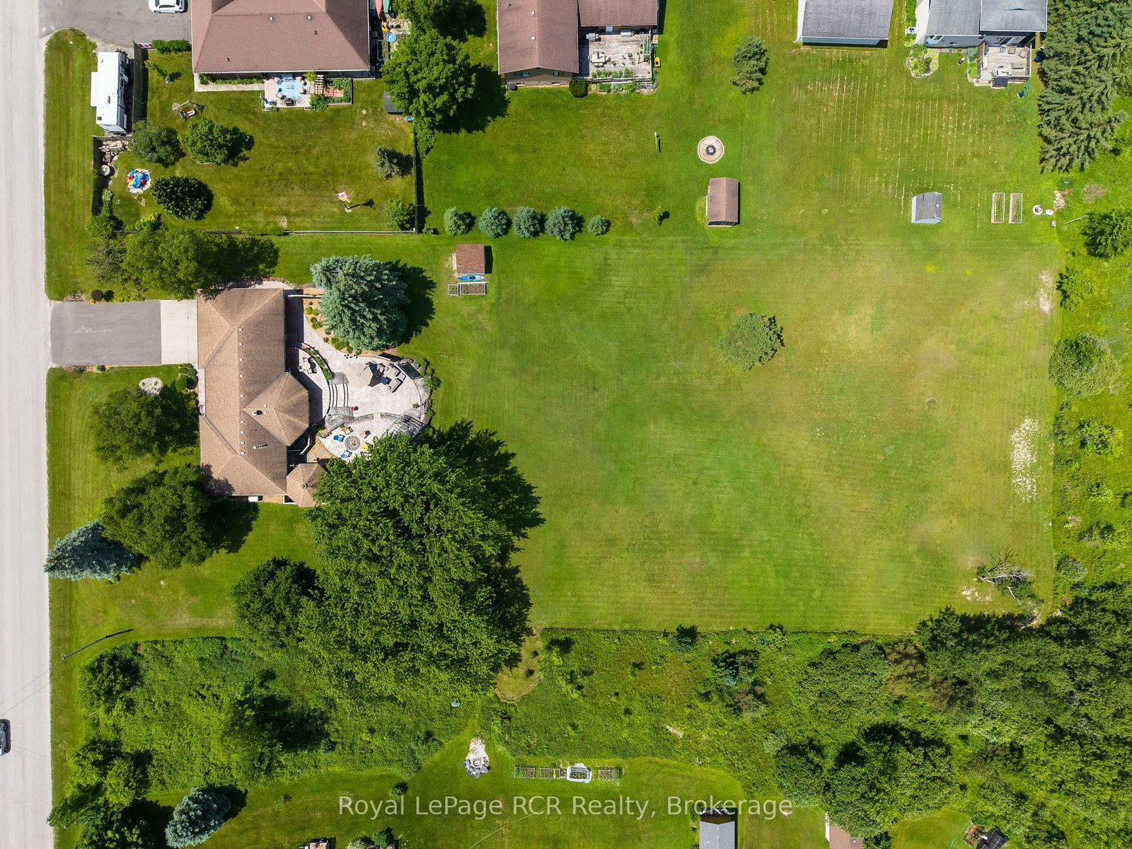 935 27th Street W • Georgian Bluffs, ON photo 44