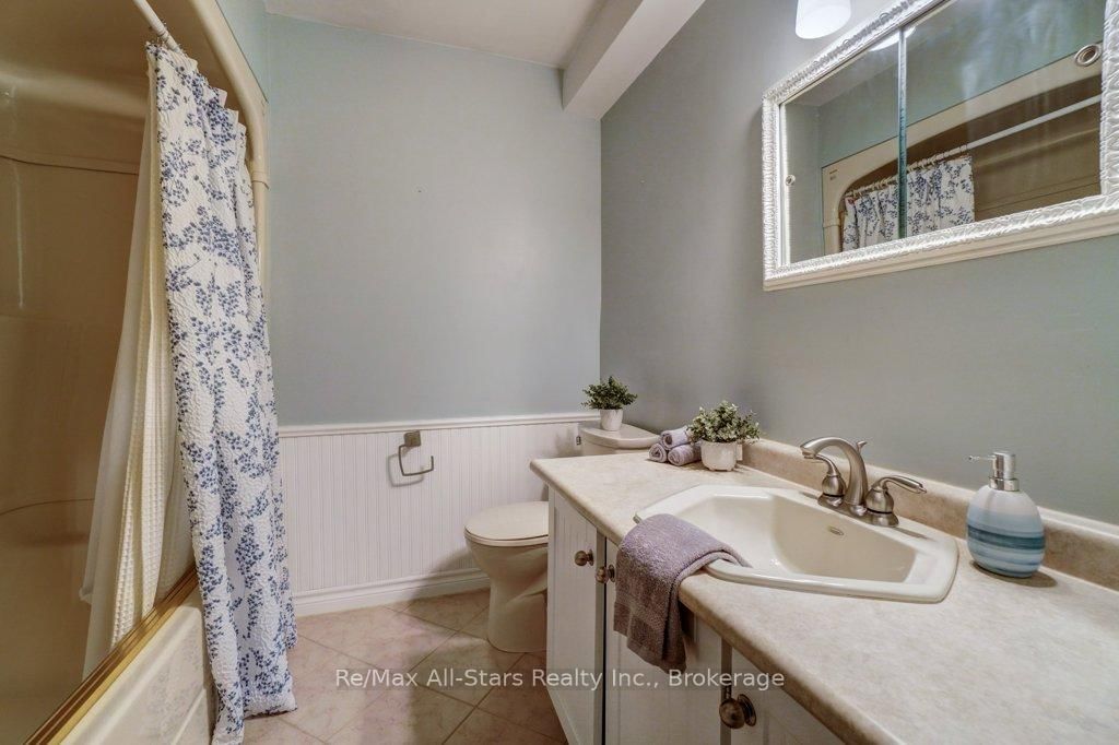15 Edwin Street • Kawartha Lakes, ON photo 18