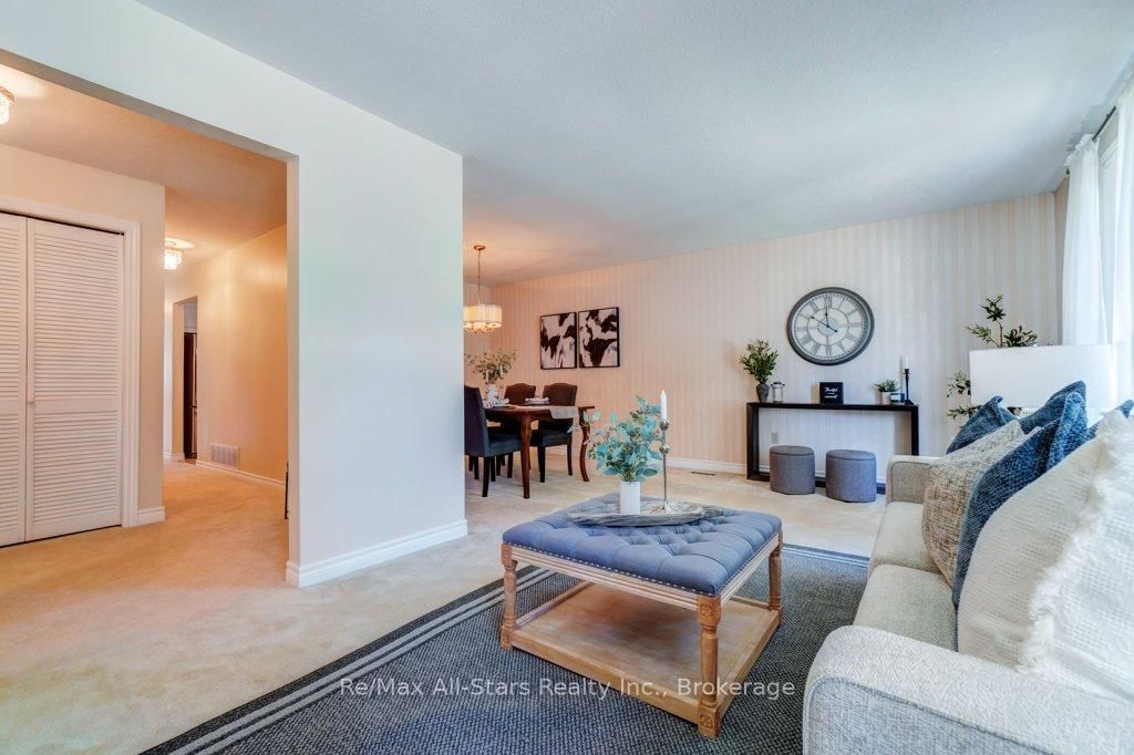 15 Edwin Street • Kawartha Lakes, ON photo 8