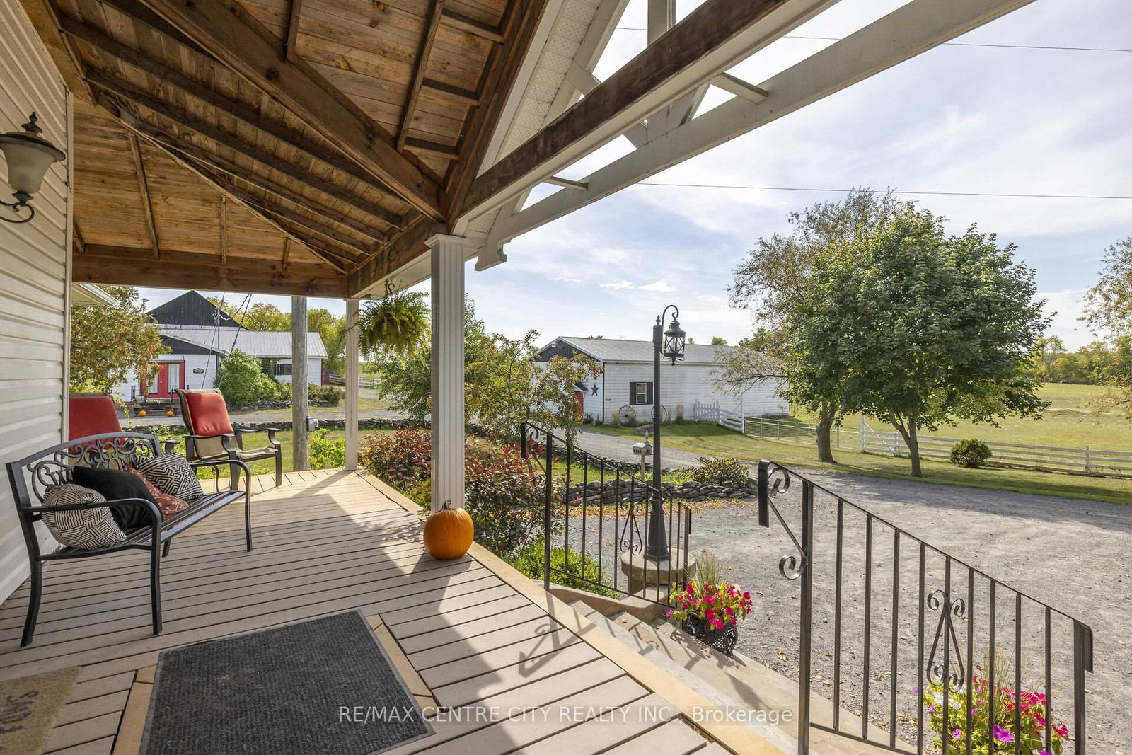 19152 County Rd 25 Road • South Glengarry, ON photo 7