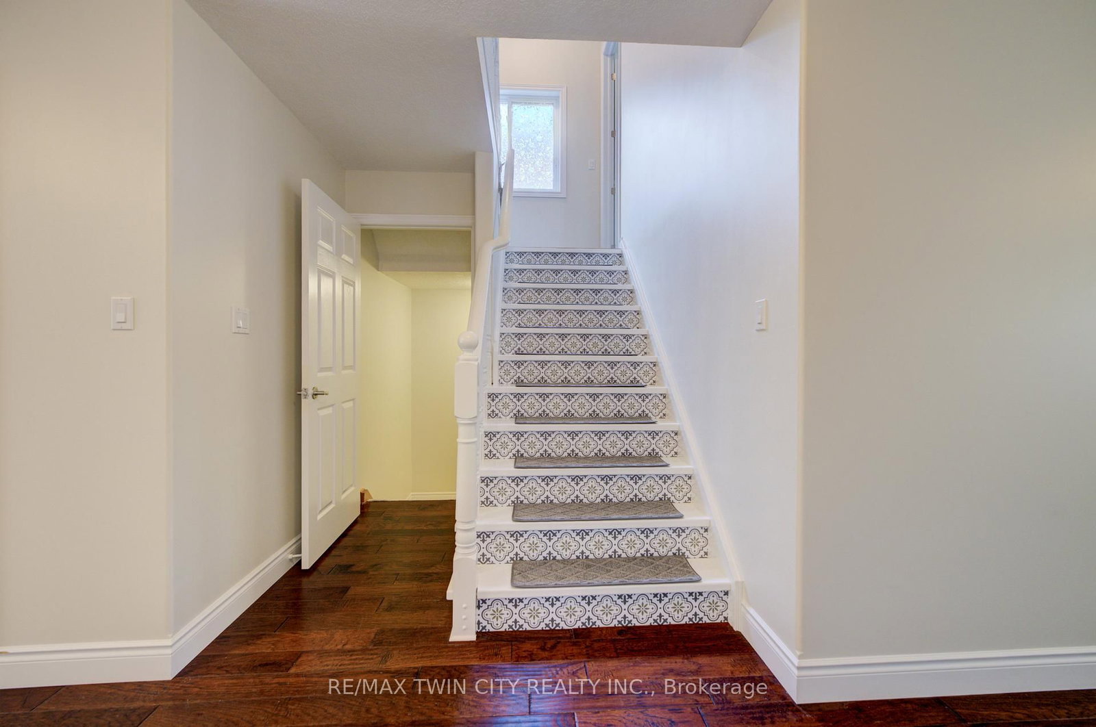 569 Violet Street • Waterloo, ON photo 10
