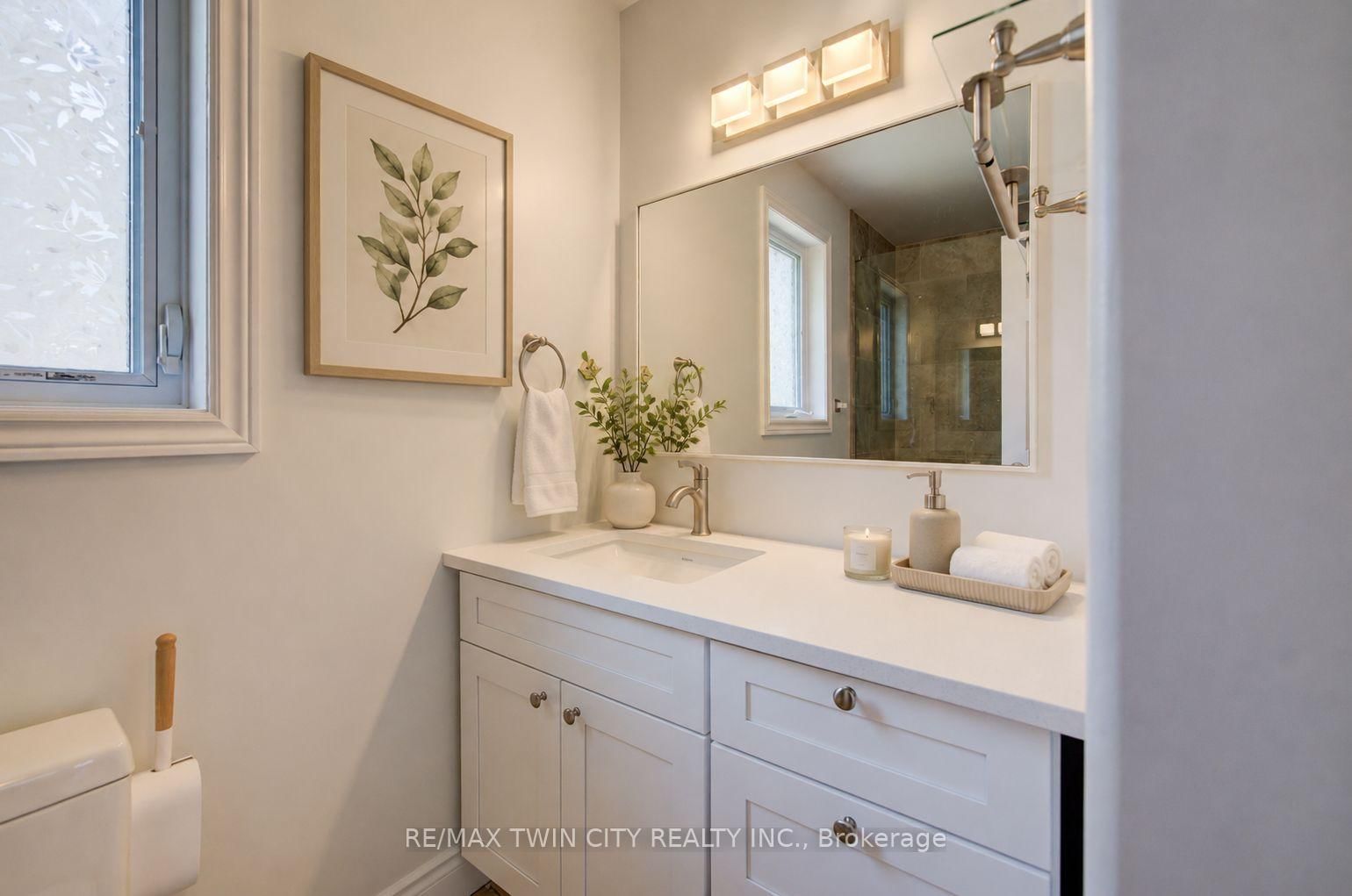 569 Violet Street • Waterloo, ON photo 19