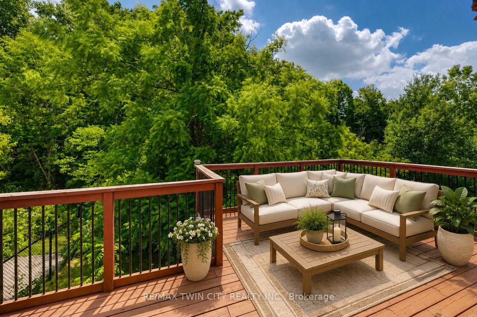 569 Violet Street • Waterloo, ON photo 24