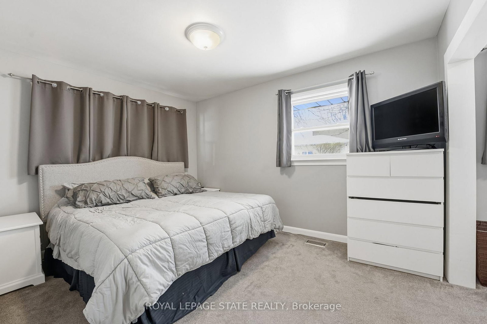473 Mohawk Road W • Hamilton, ON photo 16
