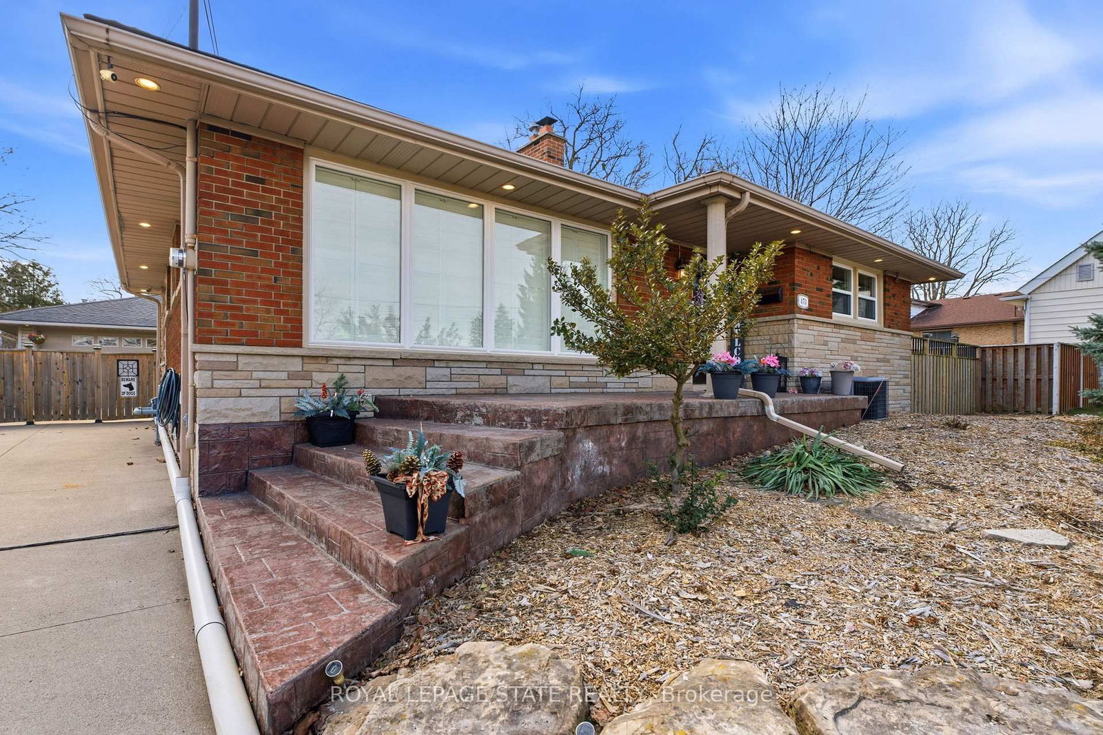 473 Mohawk Road W • Hamilton, ON photo 42