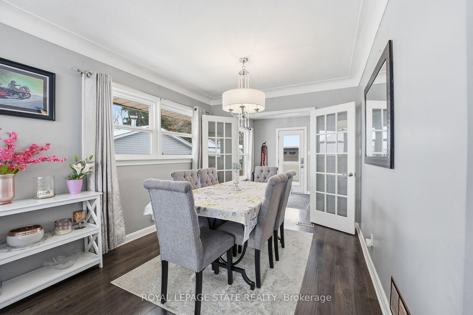 473 Mohawk Road W • Hamilton, ON photo 6