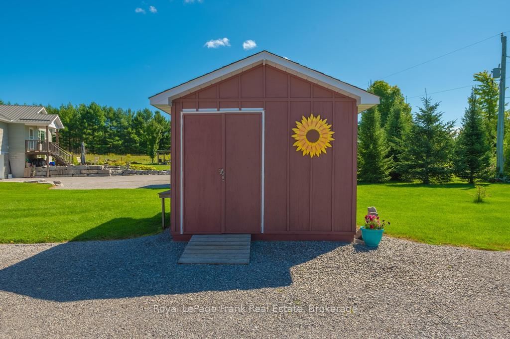 406 Lakehurst Circle Road • Trent Lakes, ON photo 9