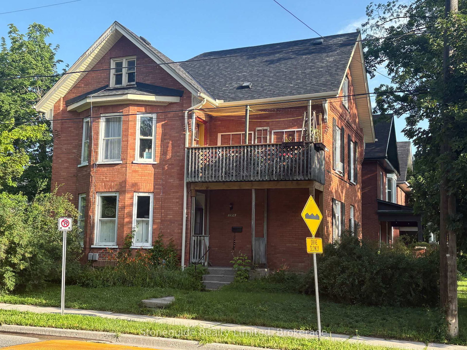 295 Margaret Avenue • Peterborough, ON photo 2