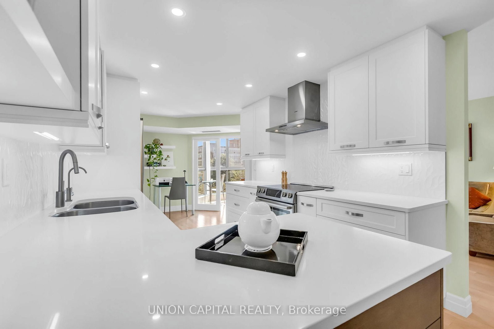 265 Westcourt Place • #502 • Waterloo, ON photo 11