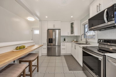 1960 Othello Avenue • Ottawa, ON photo 8