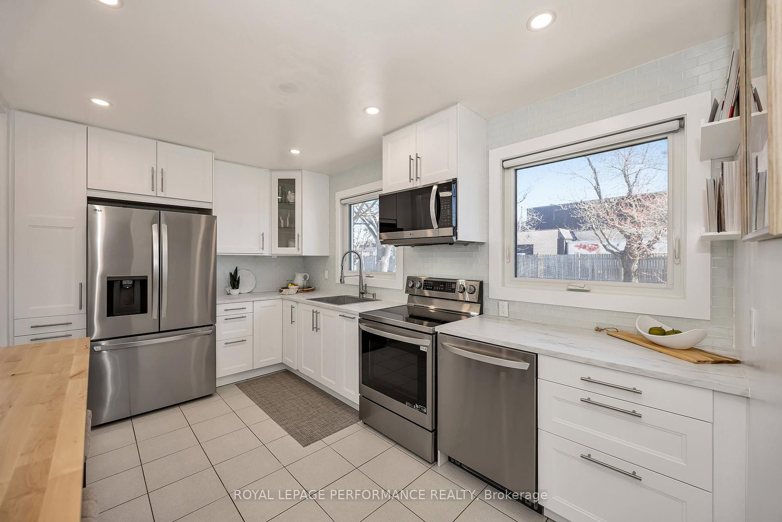 1960 Othello Avenue • Ottawa, ON photo 9