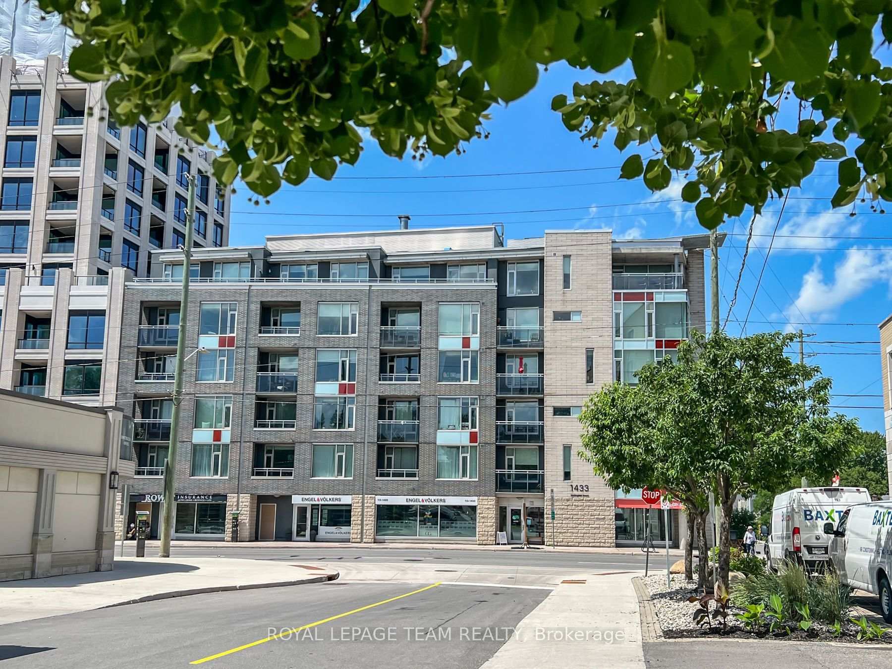302 - 1433 WELLINGTON Street, Ottawa, ON