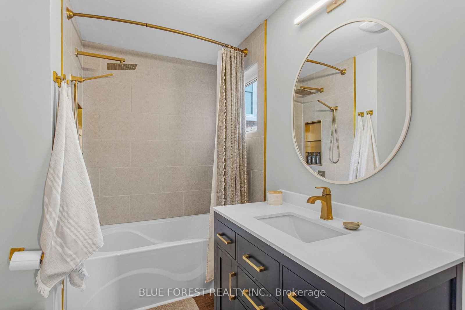 295 Buller Street • Woodstock, ON photo 20