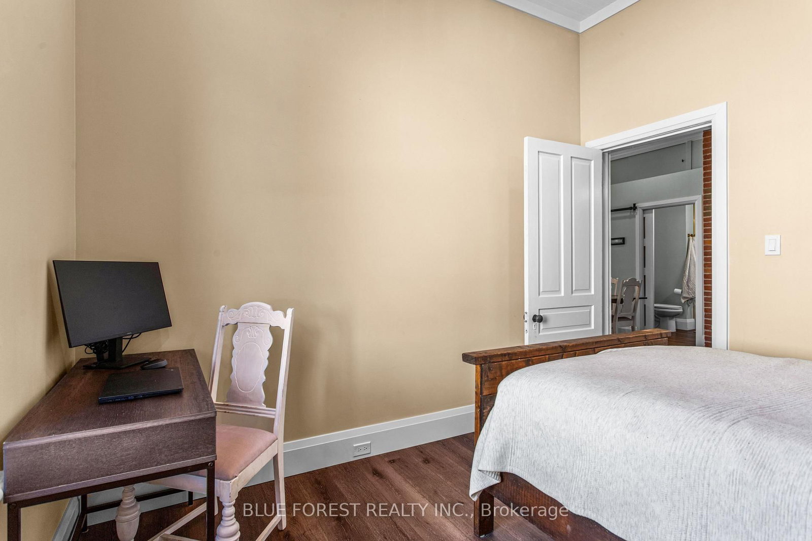 295 Buller Street • Woodstock, ON photo 23