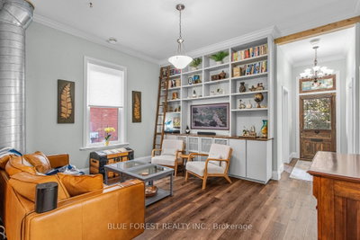 295 Buller Street — photo 5