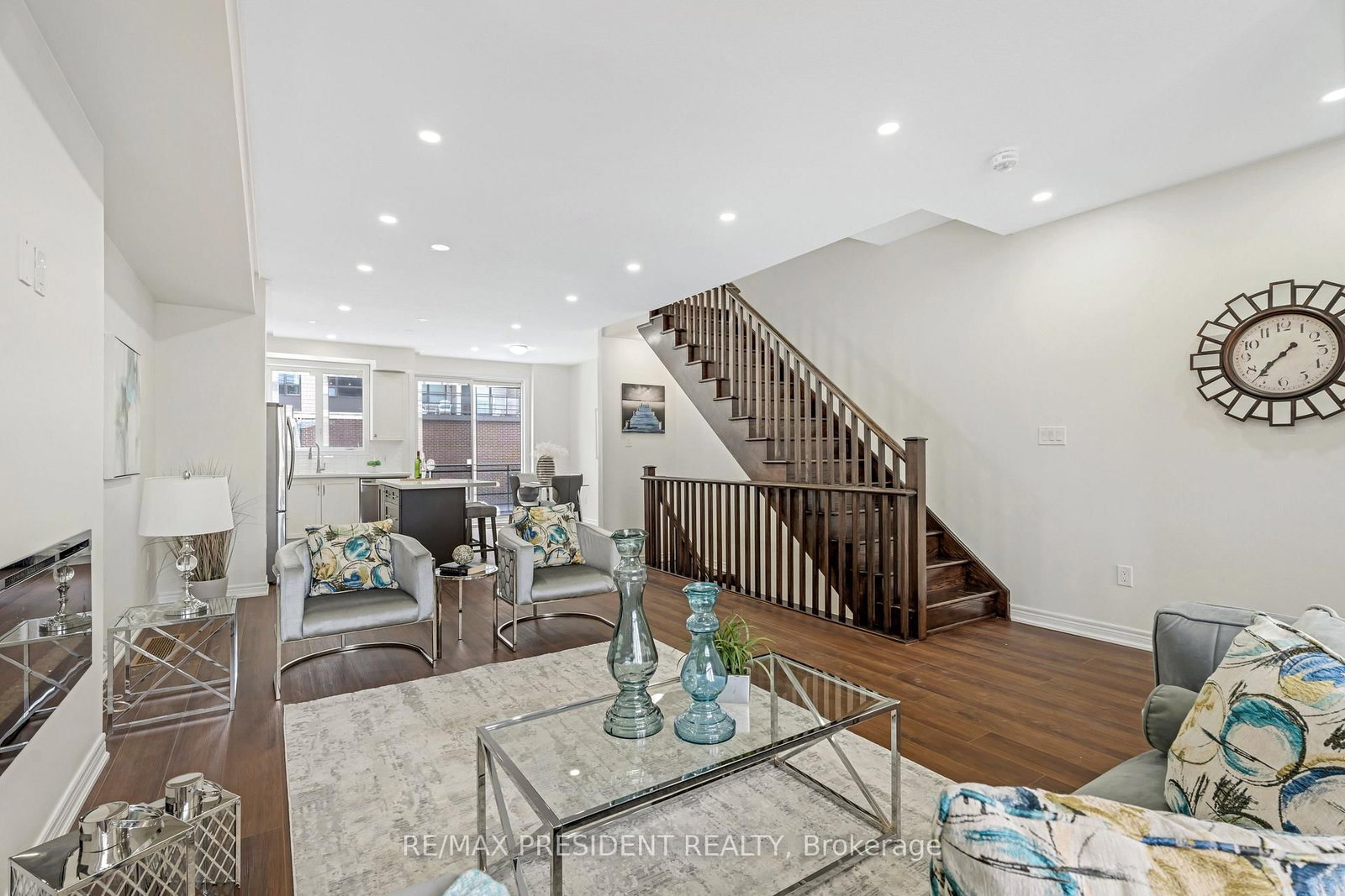 6 Waterview Lane • Grimsby, ON photo 9