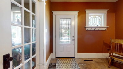 129 W 4th Street • Owen Sound, ON photo 5