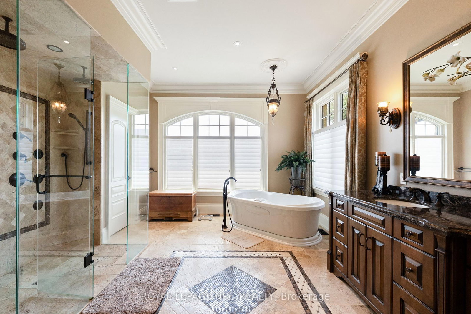1234 Lakeshore Road • Niagara-on-the-Lake, ON photo 25