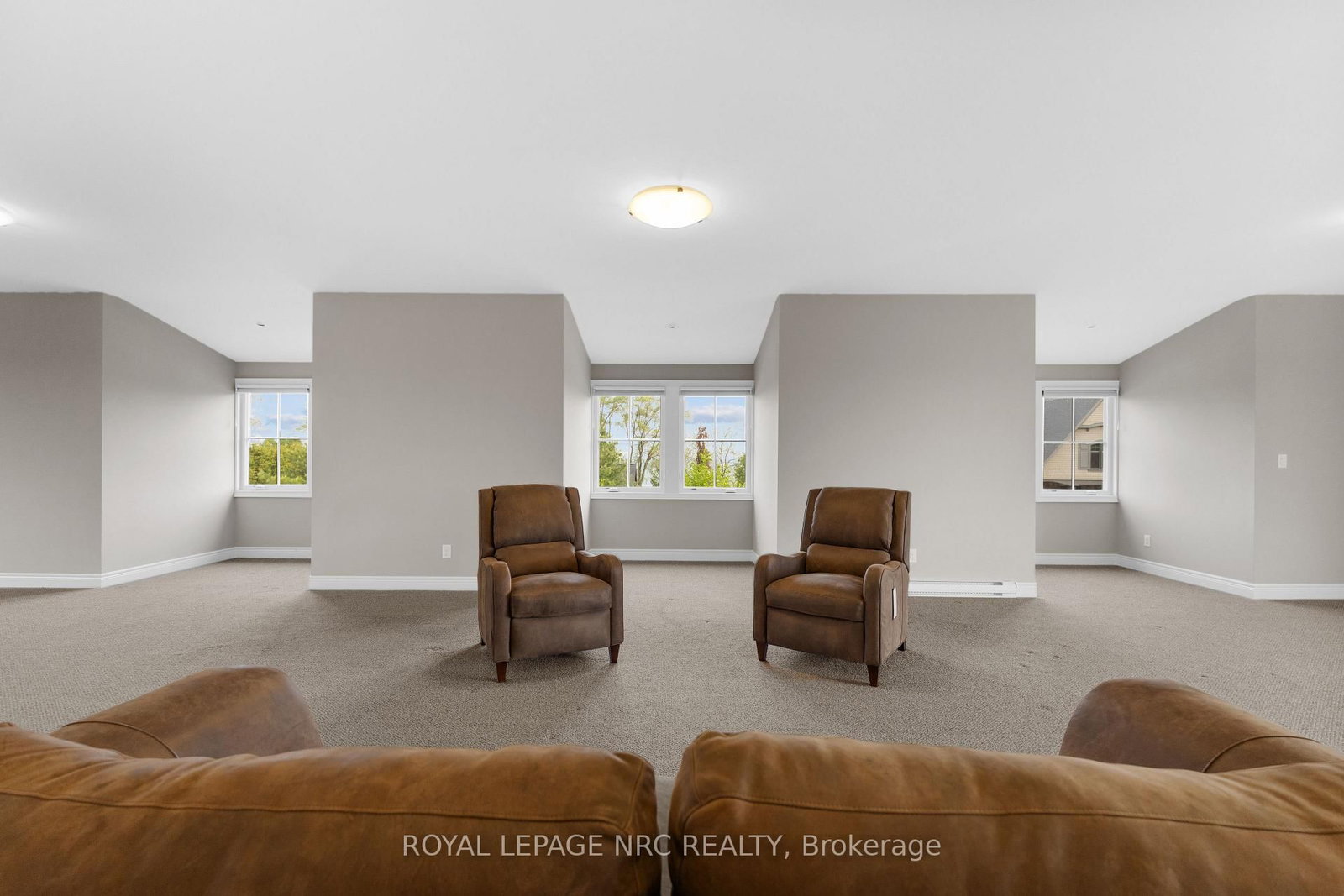 1234 Lakeshore Road • Niagara-on-the-Lake, ON photo 37