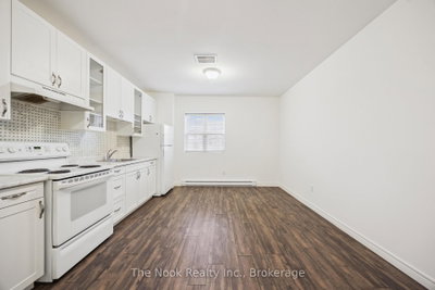 Unit 207 — 38 Walton Street — photo 3