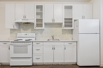 Unit 207 — 38 Walton Street — photo 6