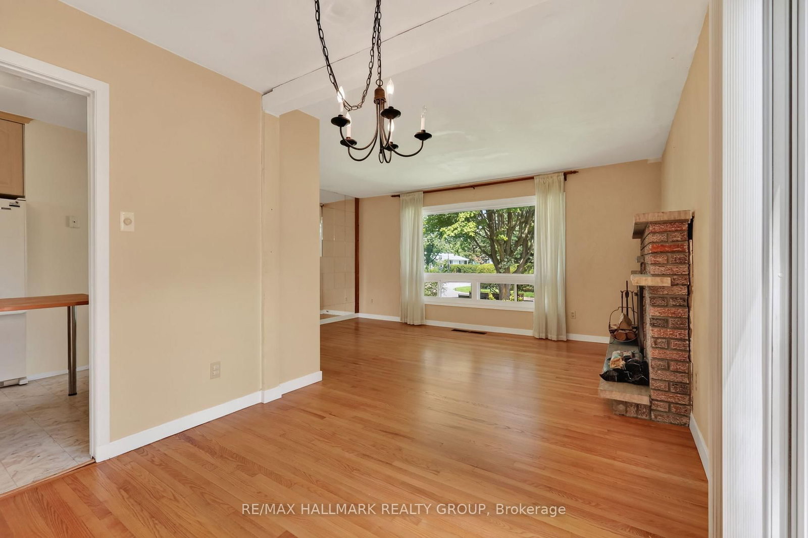 738 Stiles Crescent • Ottawa, ON photo 13
