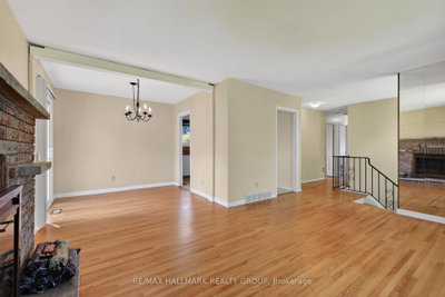 738 Stiles Crescent • Ottawa, ON photo 8