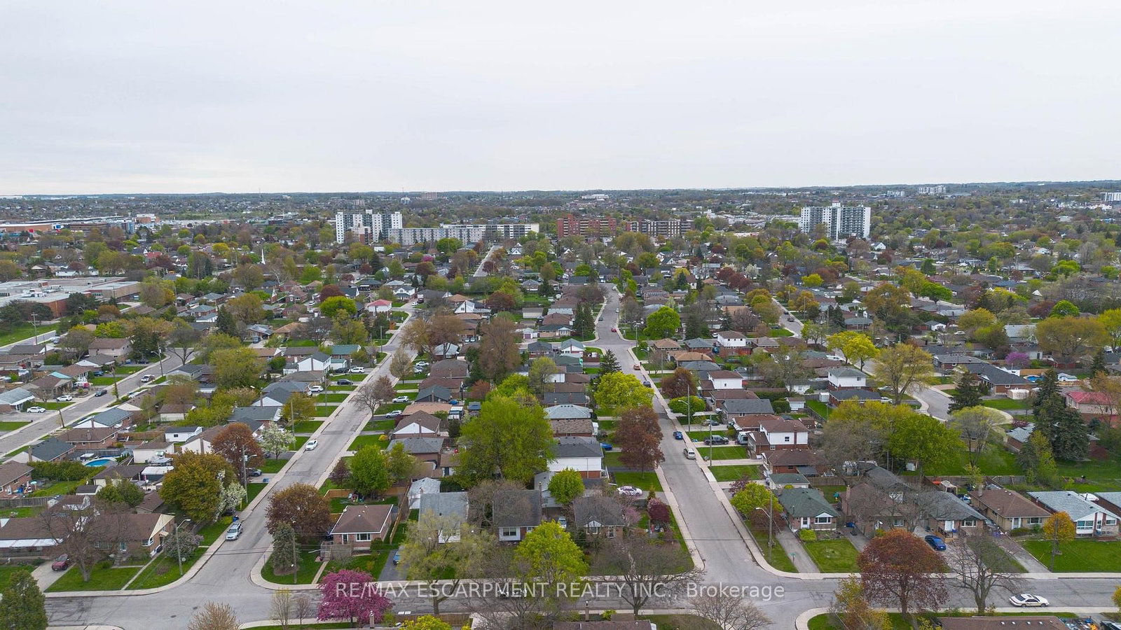 374 East 13th Street • Hamilton, ON photo 36