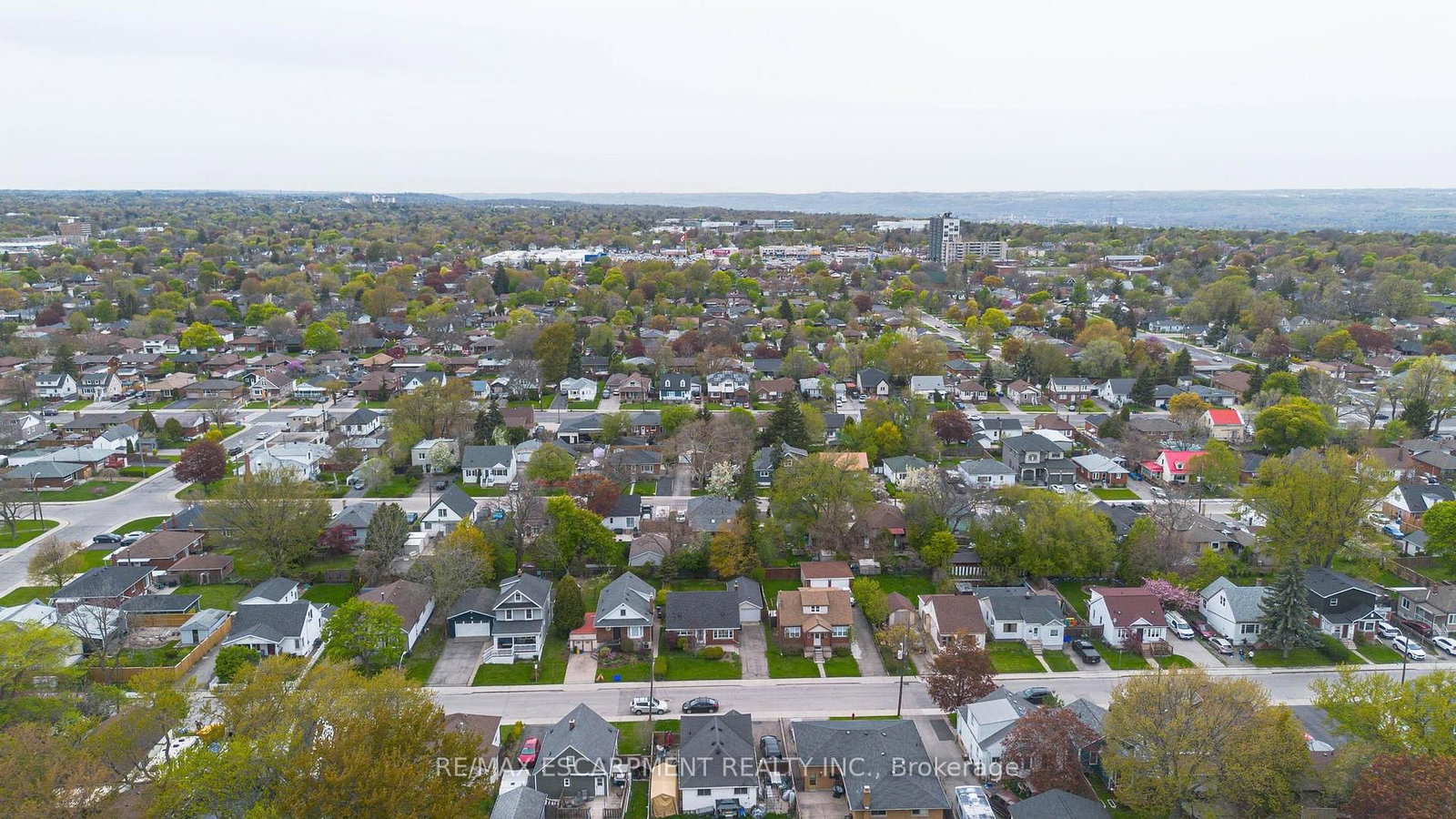 374 East 13th Street • Hamilton, ON photo 37